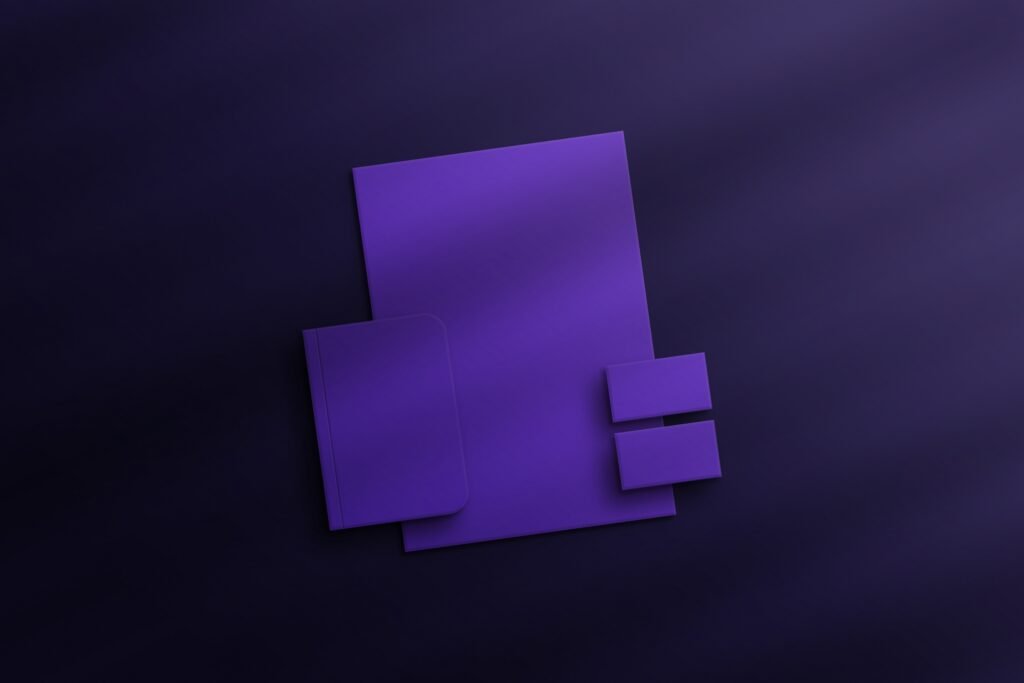 materiały brandingowe FLARA fioletowe